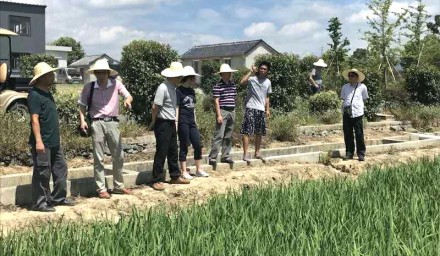 市科協(xié)領(lǐng)導(dǎo)蒞臨我司院士工作站考察