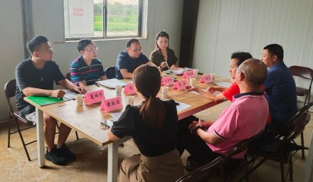 上城區(qū)科協(xié)領(lǐng)導(dǎo)到集團(tuán)調(diào)研院士工作站工作